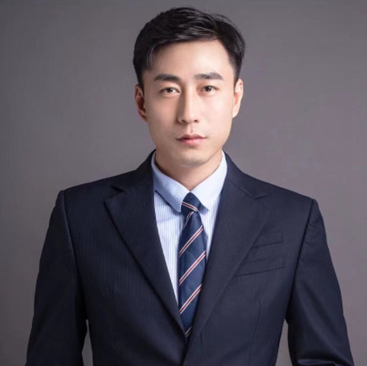 贺佳剧本与叙事策划总监
